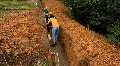 Avance de la red en ladera